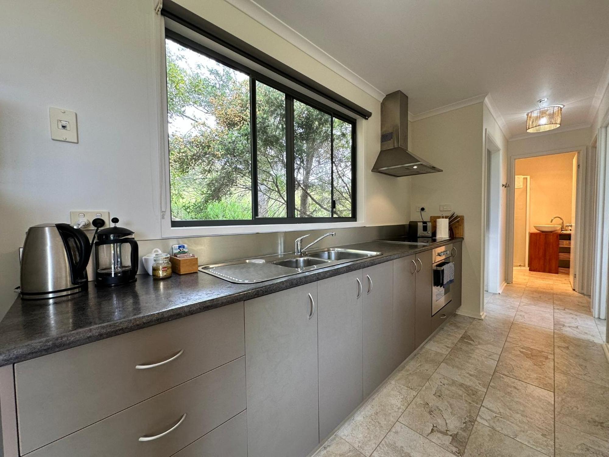 Convict Beach House Saltwater River Room photo
